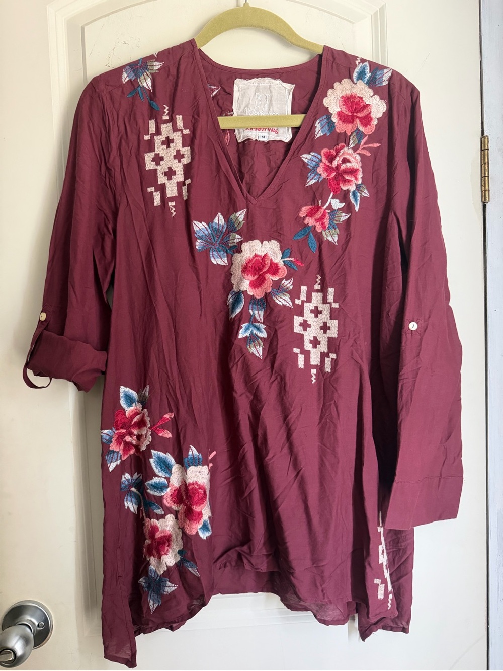 Johnny Was Tunic Top‎ Womens M Embroidered Floral Boho Burgundy cotton/silk - Picture 2 of 10